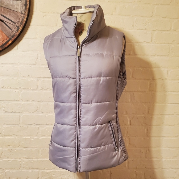 Liz Claiborne Zip Up Quilted Puffer Vest - Picture 2 of 14